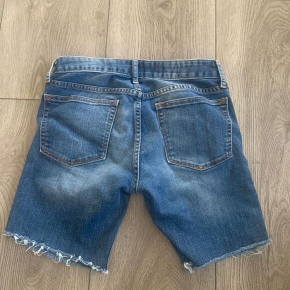 Gap used woman’s 26r always skinny Jean shorts - Picture 3 of 4